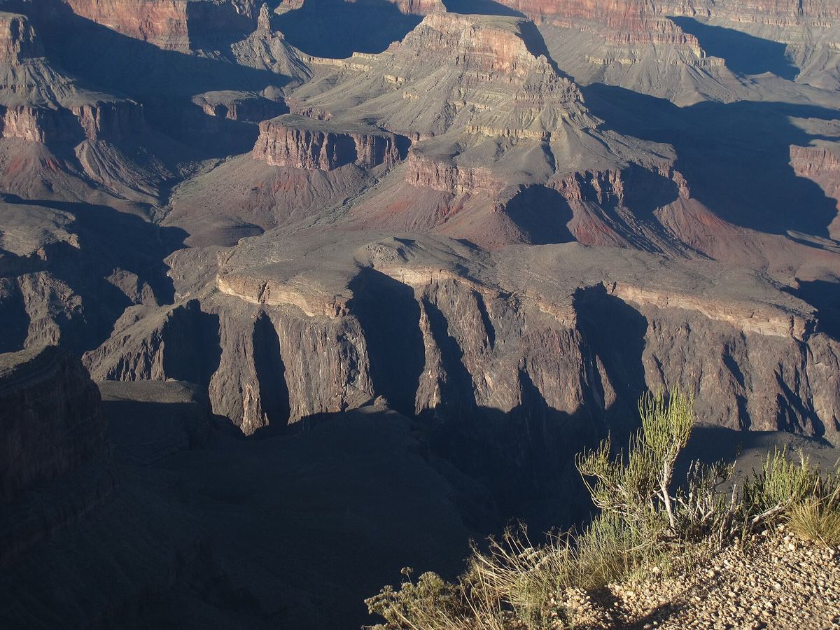 Flat-lying Tapeats Sandstone resting on dark crystalline rock deep in the Grand Canyon